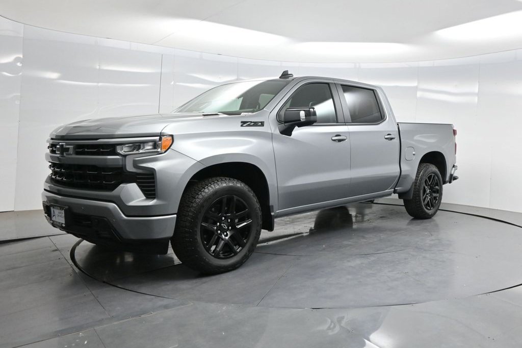 Used 2026 Chevrolet Silverado 1500 RST AWD/4WD image 22