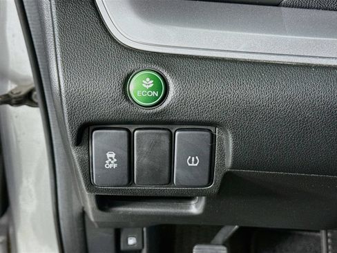 Used 2015 Honda CR-V LX image 11