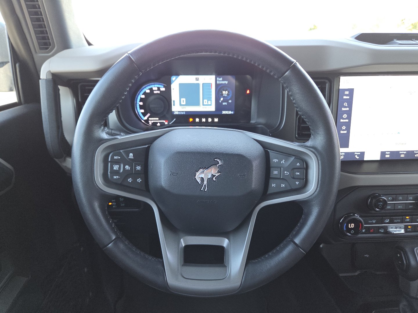 Used 2023 Ford Bronco Wildtrak AWD/4WD image 29