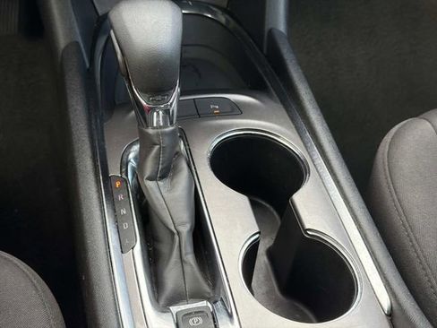 Used 2024 Chevrolet Malibu LT FWD image 22