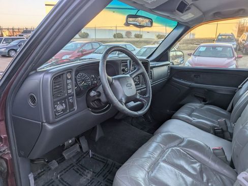 Used 2000 Chevrolet Silverado 1500 LS w/ Firm Ride Suspension Pkg image 12