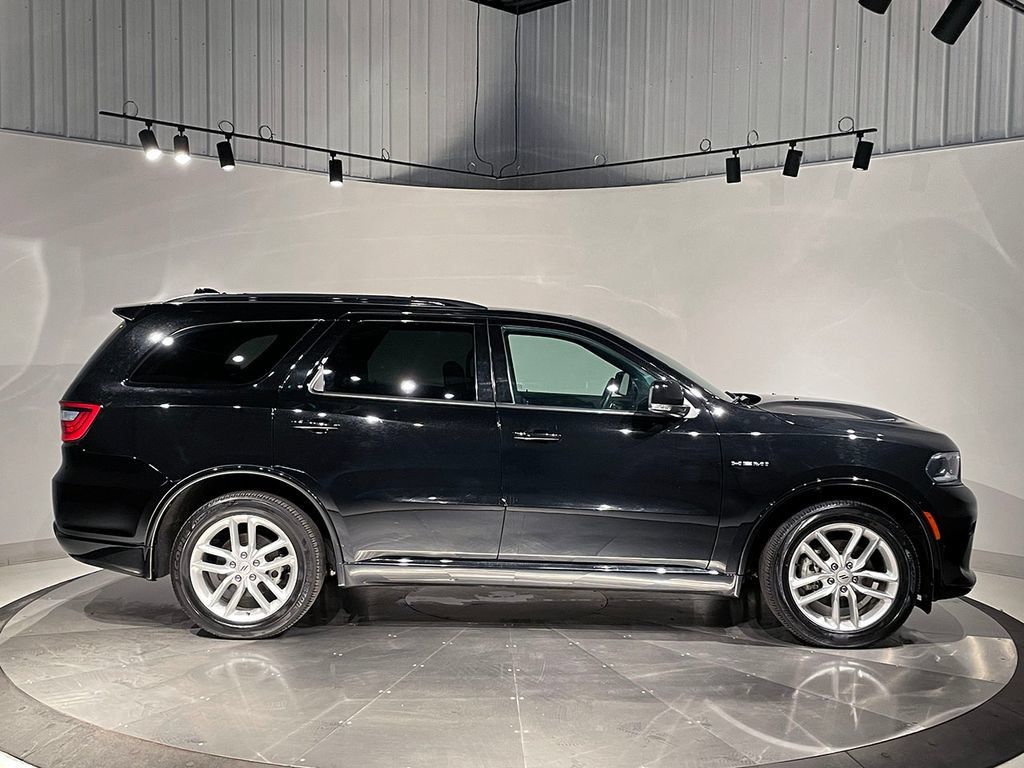 Used 2025 Dodge Durango R/T AWD/4WD image 10