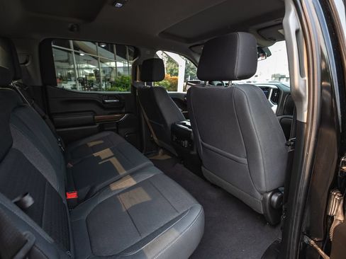 Used 2019 Chevrolet Silverado 1500 RST AWD/4WD image 32