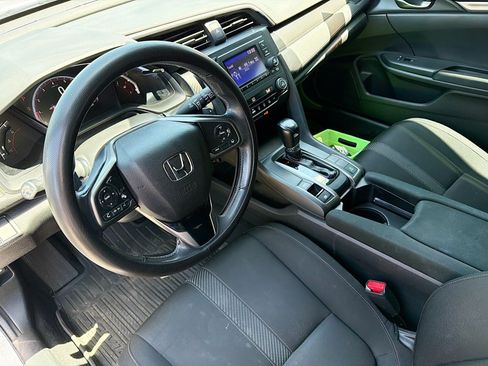 Used 2019 Honda Civic Sport image 7