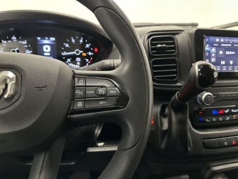 Used 2025 RAM ProMaster 3500 w/ Convenience Group FWD image 16
