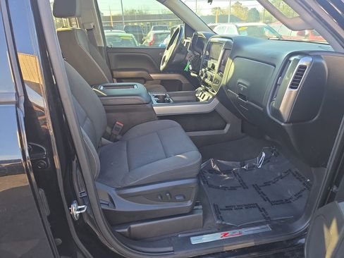 Used 2018 Chevrolet Silverado 1500 LT w/ LPO, Black Pack image 55