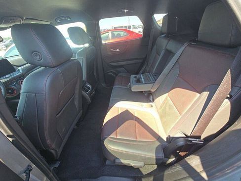 Used 2025 Chevrolet Blazer RS FWD image 14