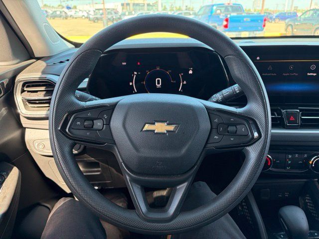 Used 2025 Chevrolet TrailBlazer LT FWD image 8