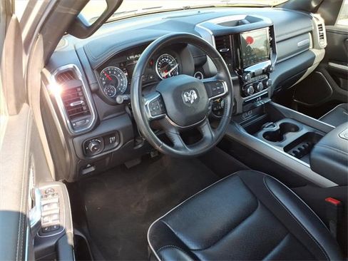 Used 2024 RAM 1500 Laramie image 14