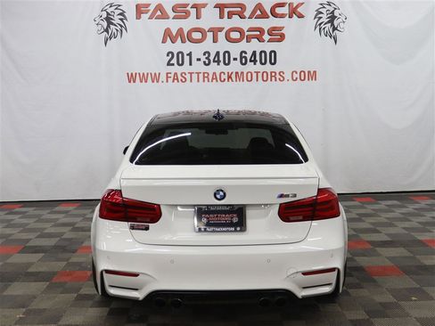 Used 2016 BMW M3 image 5