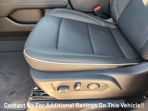 New 2026 GMC Yukon XL Elevation w/ Elevation Premium Package AWD/4WD image 18