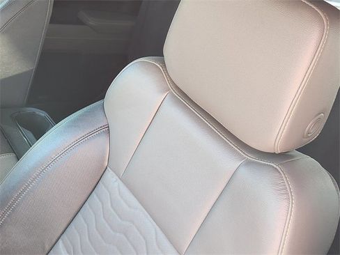 Used 2022 Chevrolet Silverado 1500 ZR2 image 24