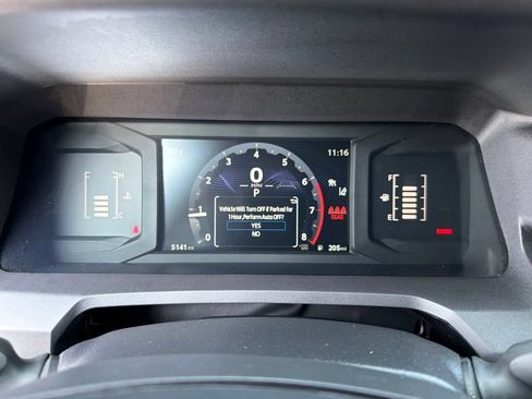 Used 2025 Toyota Tacoma SR5 AWD/4WD image 9