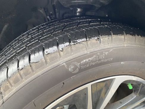 Used 2025 Lexus RX 350 Premium image 36