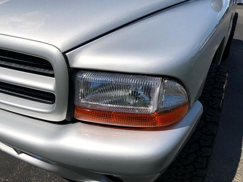 Used 2003 Dodge Durango Sport image 10