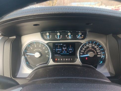 Used 2012 Ford F150 Platinum image 39
