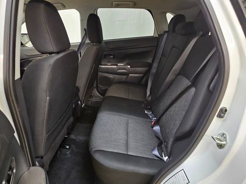 Used 2021 Mitsubishi Outlander Sport SE image 16