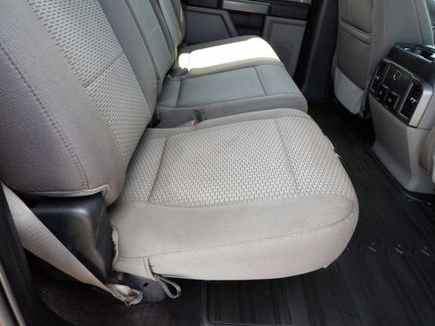 Used 2020 Ford F150 XLT w/ Equipment Group 302A Luxury AWD/4WD image 39