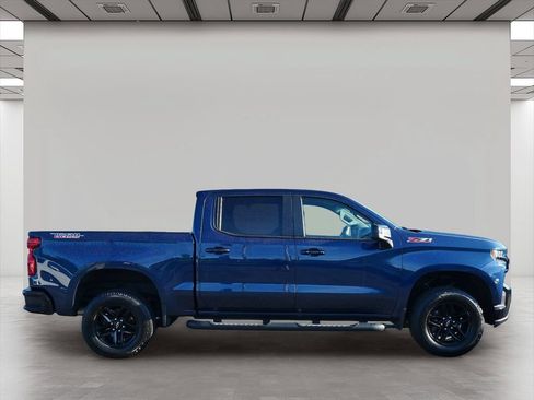 Used 2021 Chevrolet Silverado 1500 LT Trail Boss w/ Convenience Package II AWD/4WD image 7