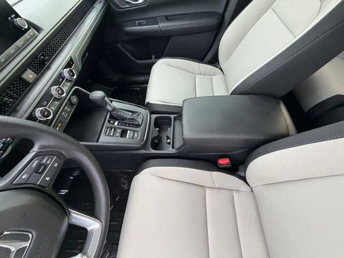 Used 2025 Honda CR-V EX image 18