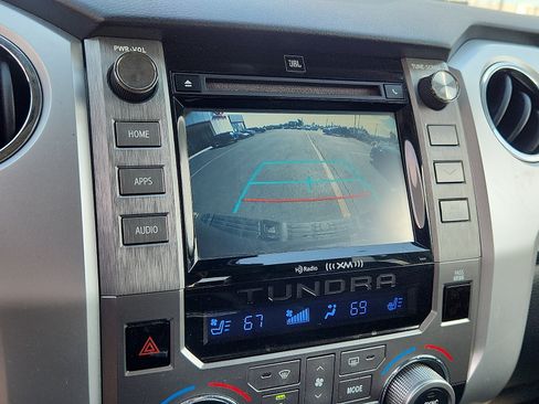 Used 2018 Toyota Tundra Platinum AWD/4WD image 20