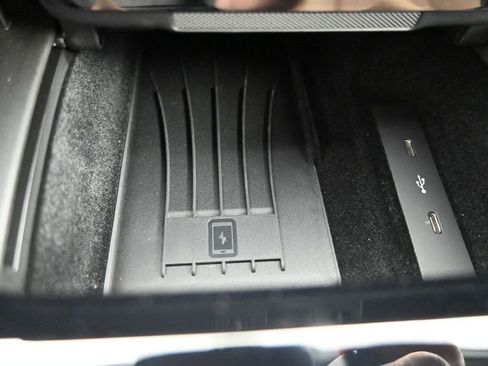 Certified 2025 Porsche Cayenne Coupe AWD/4WD image 19