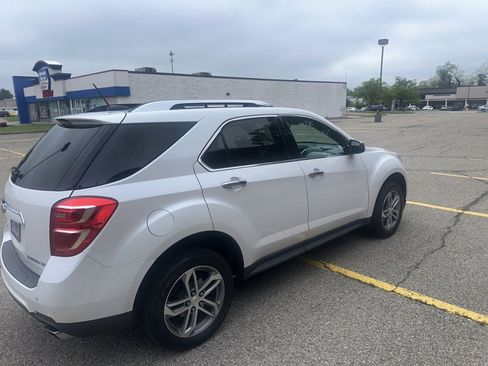 Used 2016 Chevrolet Equinox LTZ w/ Enhanced Convenience Package AWD/4WD image 15