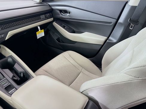New 2025 Honda Accord SE image 25