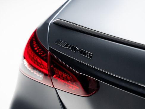 Used 2021 Mercedes-Benz E 63 AMG S image 32