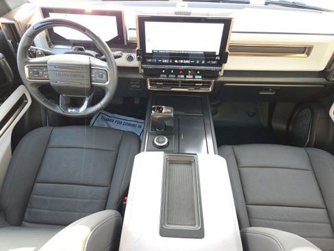 Used 2025 GMC Hummer EV 3X AWD/4WD image 10