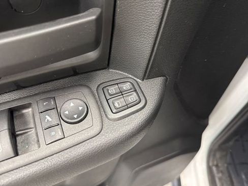 Used 2024 RAM 3500 Tradesman w/ Chrome Appearance Group image 20