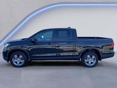 Certified 2025 Honda Ridgeline TrailSport image 1