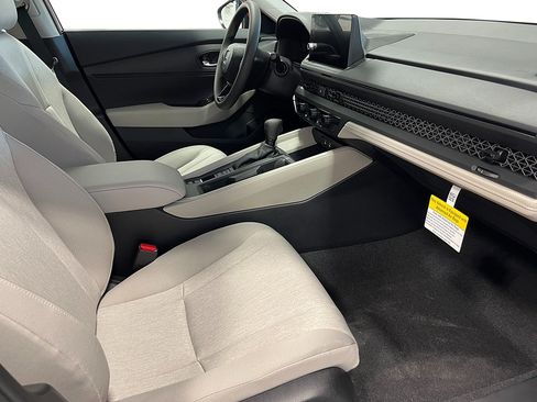 New 2026 Honda Accord LX image 25