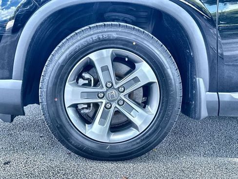 Used 2023 Honda Pilot EX-L image 11