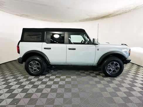 Used 2023 Ford Bronco Big Bend image 2