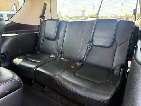 Used 2019 Nissan Armada Platinum w/ Captain's Chairs Package RWD image 13