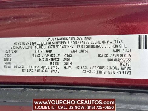 Used 2021 Jeep Cherokee Latitude Plus FWD image 36