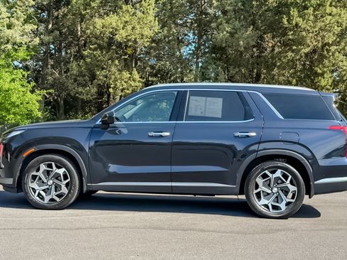 Used 2023 Hyundai Palisade Limited AWD/4WD image 8