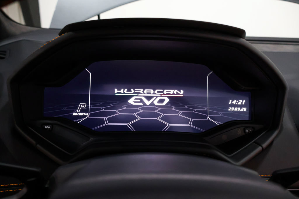 Used 2024 Lamborghini Huracan EVO AWD/4WD image 38
