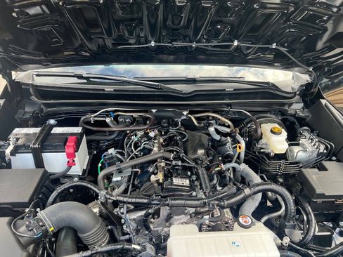 Used 2025 Toyota Tacoma SR5 RWD image 20