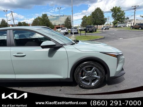 New 2026 Kia K4 FWD image 6