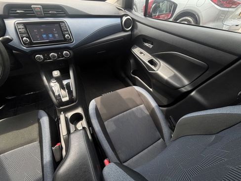 Used 2025 Nissan Versa SV FWD image 34
