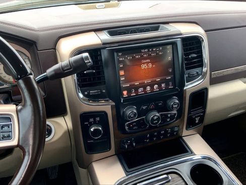 Used 2016 RAM 3500 Laramie Longhorn AWD/4WD image 7