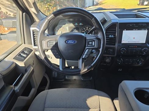 Used 2019 Ford F150 XLT w/ Equipment Group 302A Luxury image 17