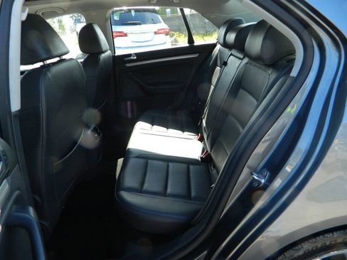 Used 2008 Volkswagen Jetta Wolfsburg Edition FWD image 14