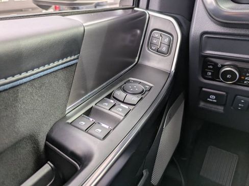 Used 2025 Ford F150 Platinum w/ FX4 Off-Road Package image 26