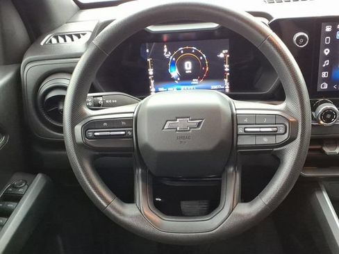 Used 2023 Chevrolet Colorado Trail Boss w/ Technology Package AWD/4WD image 18