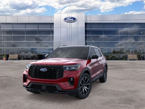 New 2026 Ford Explorer ST-Line AWD/4WD image 2