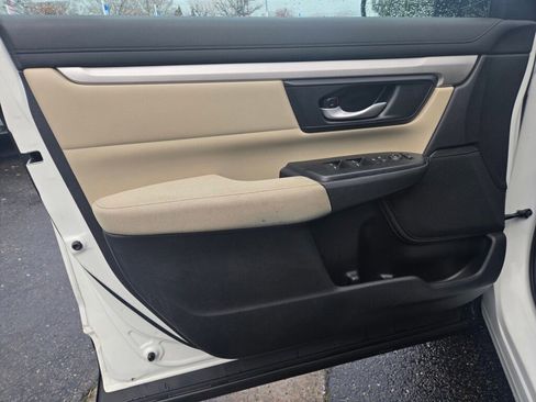 Certified 2021 Honda CR-V LX image 22