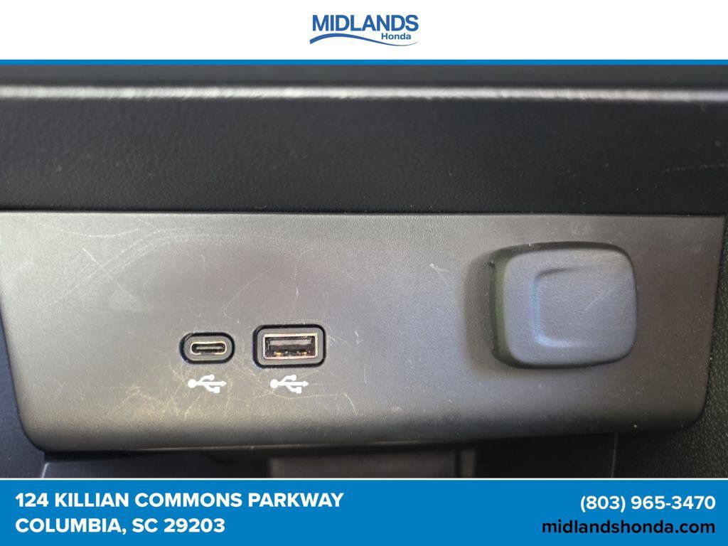 Used 2025 Buick Encore GX Preferred FWD image 18